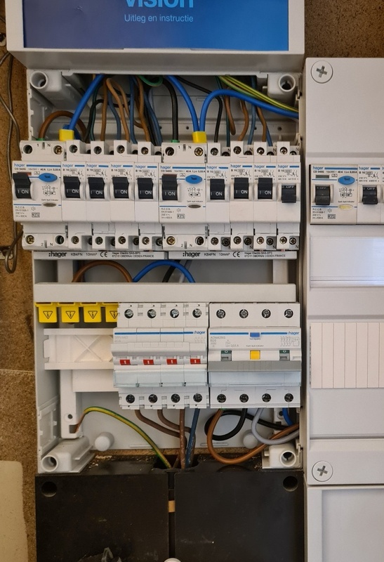 Afbeeldingslocatie: https://tweakers.net/i/Aipg2D9hXBZ6Dnc3xI0VdWZvsb0=/x800/filters:strip_icc():strip_exif()/f/image/QdiPIIn1rlczSsd8X5KbcGek.jpg?f=fotoalbum_large