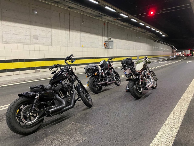 Afbeeldingslocatie: https://tweakers.net/i/AmgI4FSskeZt3hmINCIDFfmo5fk=/800x/filters:strip_icc():strip_exif()/f/image/a1633kV8OqyN1vQsjs9JvHVh.jpg?f=fotoalbum_large