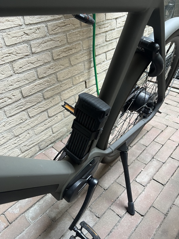 Afbeeldingslocatie: https://tweakers.net/i/Atgxgnyz17FusrtV3kiJmbtuLXM=/x800/filters:strip_icc():strip_exif()/f/image/062Xoai2CHohLDfgRpWXbXSb.jpg?f=fotoalbum_large
