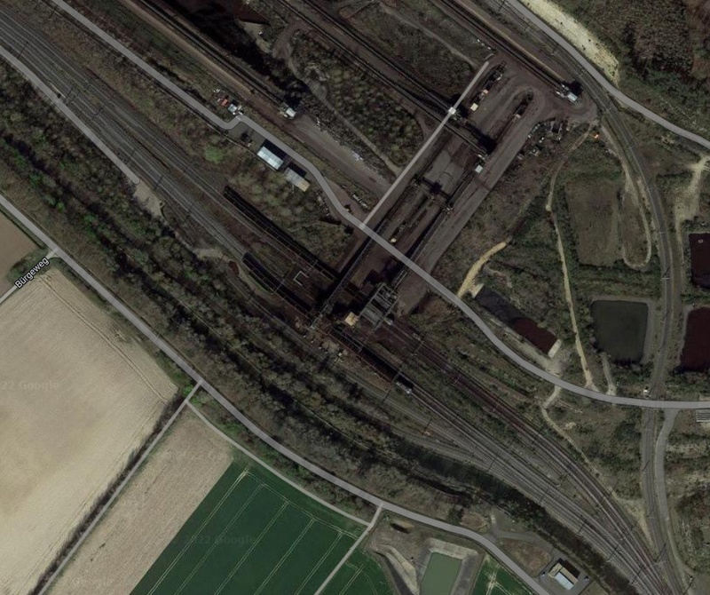 Afbeeldingslocatie: https://tweakers.net/i/AvnfmS9yV-uDvyEoU7pUENcD4ZI=/800x/filters:strip_icc():strip_exif()/f/image/0DXUZl9zVZtd3wqZuYKLVJAA.jpg?f=fotoalbum_large