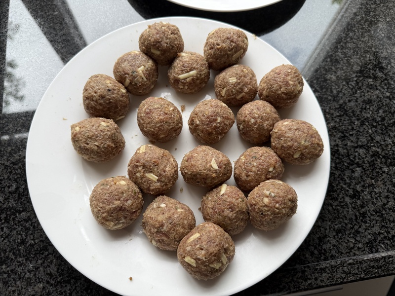 Afbeeldingslocatie: https://tweakers.net/i/B1HwlbWKeFv90SMAGs0Fy4jZeOk=/800x/filters:strip_icc():strip_exif()/f/image/3AWlBUdz3U9EfcPp68jVQ7bi.jpg?f=fotoalbum_large