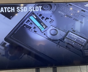 ASUS Q-latch