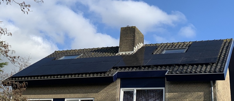 Afbeeldingslocatie: https://tweakers.net/i/B4hYrbBgH28S0L3UZa3u_DoCg4c=/800x/filters:strip_icc():strip_exif()/f/image/Tz2E7kPWpRf0YJypfx9W83wf.jpg?f=fotoalbum_large