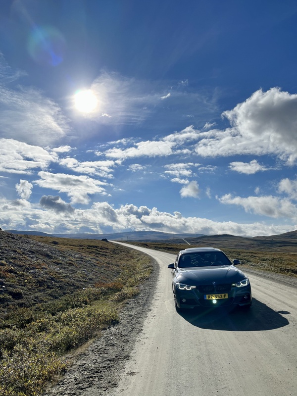 Afbeeldingslocatie: https://tweakers.net/i/B6B0YgM-yakRUeIC6ysdqpcNJ94=/x800/filters:strip_icc():strip_exif()/f/image/mGSPWvDK2KBpL9j6Sujkcele.jpg?f=fotoalbum_large