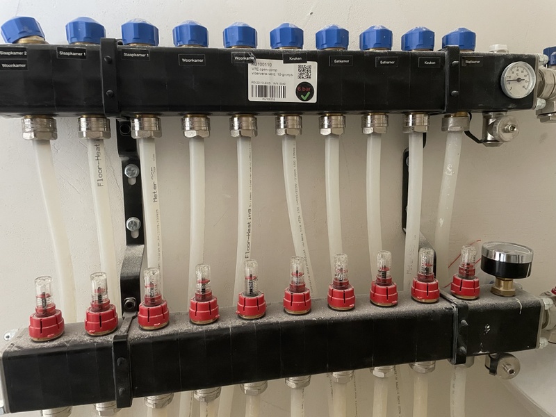 Afbeeldingslocatie: https://tweakers.net/i/B75t630pTQTZgsPcFPxySF3UfR8=/800x/filters:strip_icc():strip_exif()/f/image/gRsa7uCIgna55dKJViZ2ED2S.jpg?f=fotoalbum_large