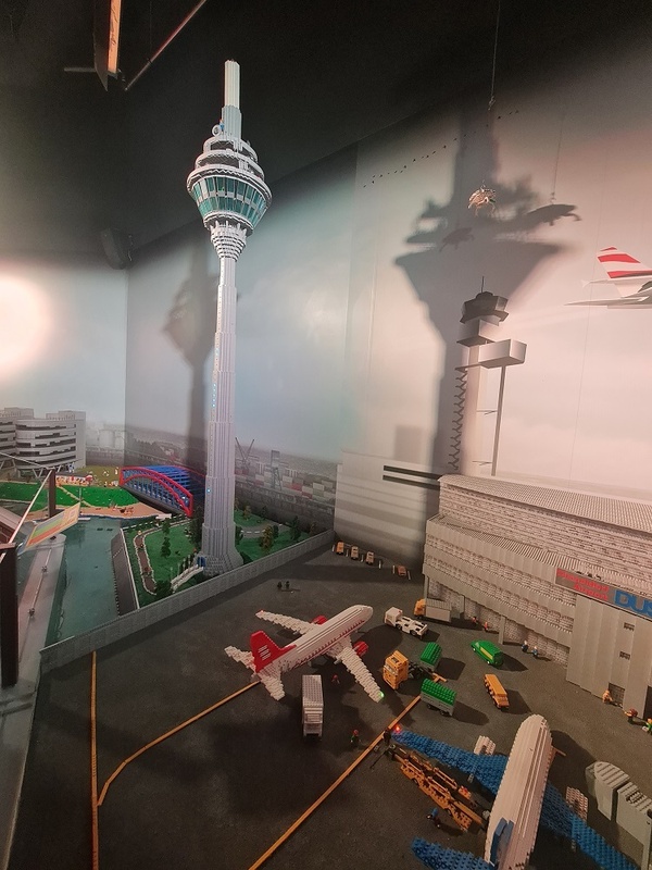 Afbeeldingslocatie: https://tweakers.net/i/B7WIST3W0UbT9MKIV2l5g_x6AJQ=/x800/filters:strip_icc():strip_exif()/f/image/aVNDv6byd71dXx3wpCIaXylU.jpg?f=fotoalbum_large