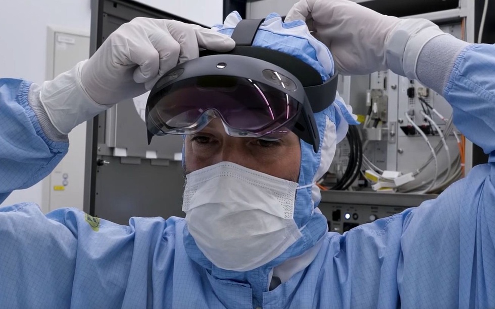 ASML HoloLens
