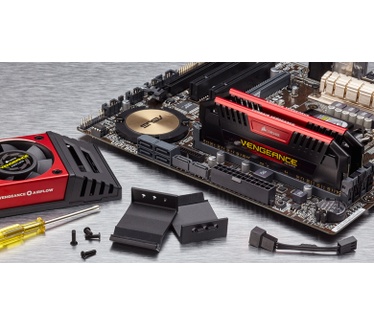 Corsair Vengeance Pro CMY16GX3M2C1600C9R