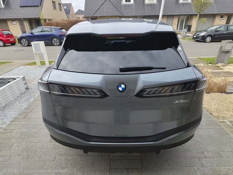 Afbeeldingslocatie: https://tweakers.net/i/BBxLtHIX8qAjzJAxAUjYOiVkhXw=/800x/filters:strip_icc():strip_exif()/f/image/izFu9l61L8Gp8VkefX2zKNgA.jpg?f=fotoalbum_large