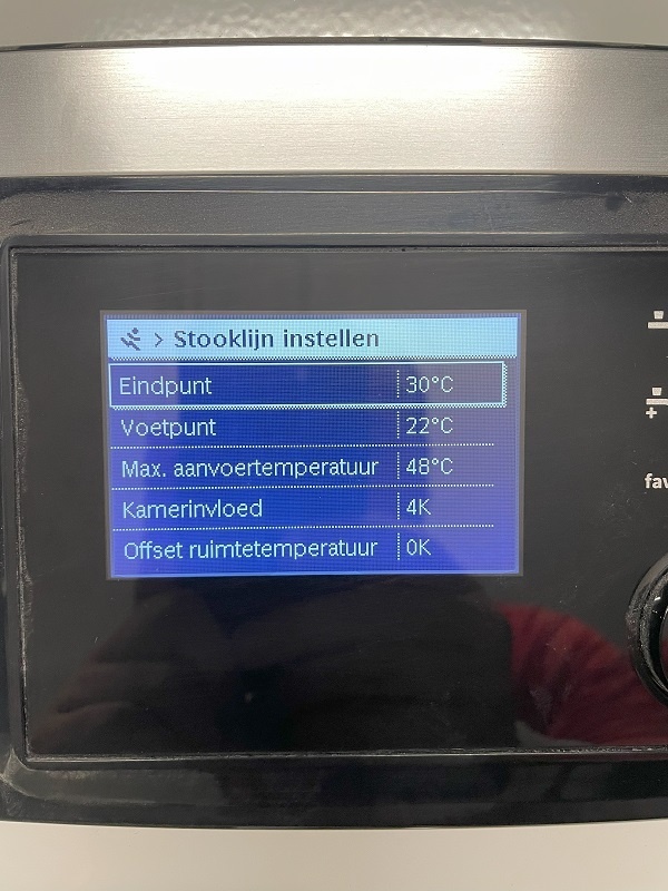 Afbeeldingslocatie: https://tweakers.net/i/BDnT8Aa7xmswECvI3uCuH9fRj4Q=/full-fit-in/4920x3264/filters:max_bytes(3145728):no_upscale():strip_icc():fill(white):strip_exif()/f/image/jABnDD3eddPBIkOohEWGdFxA.jpg?f=user_large