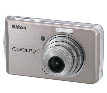 Nikon Coolpix S520 Brons