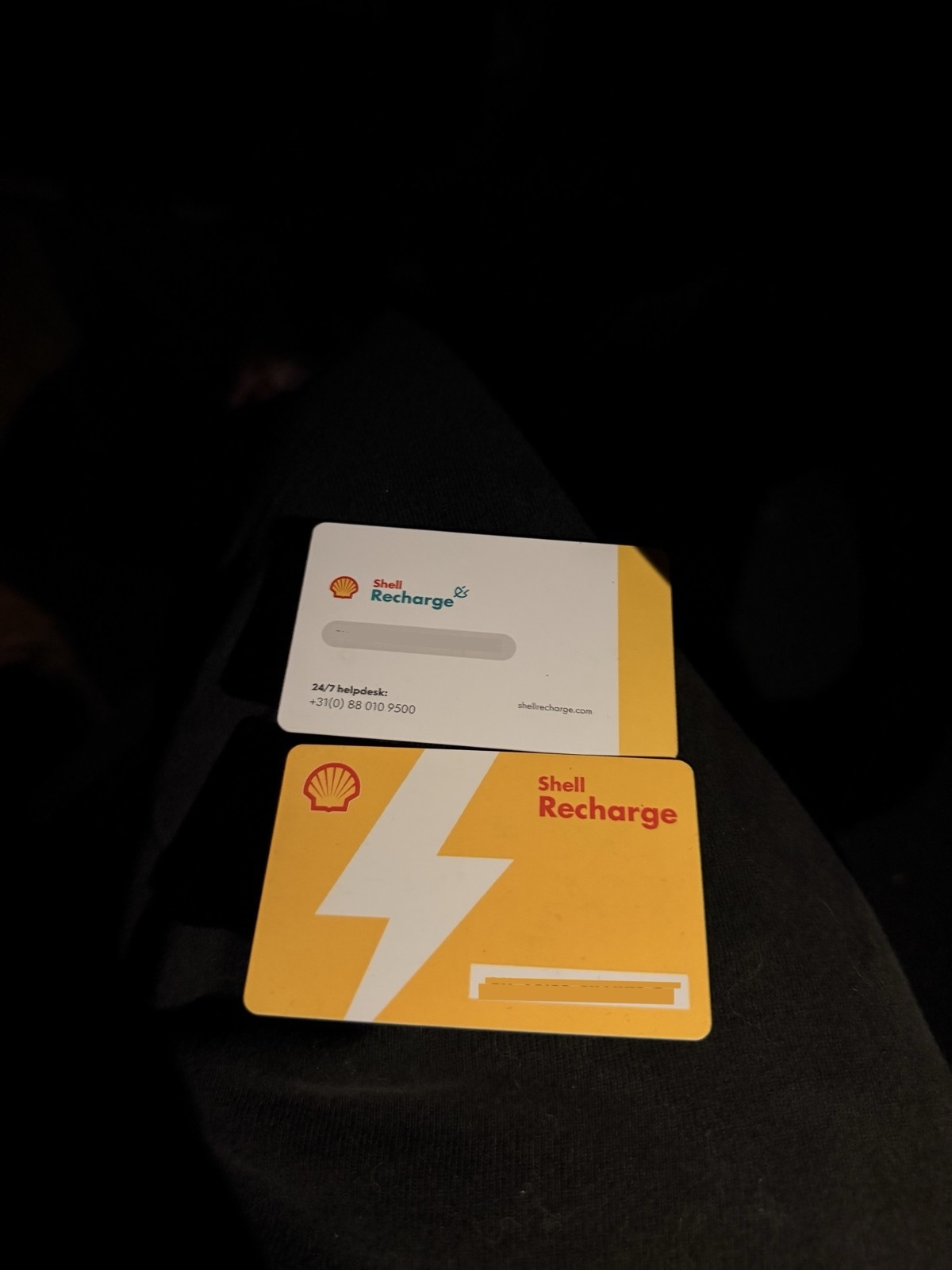 Afbeeldingslocatie: https://tweakers.net/i/BF2X1w-zwgJ15z6FpSGkA4WBQ4Y=/fit-in/4920x3264/filters:max_bytes(3145728):no_upscale():strip_icc():strip_exif()/f/image/6GSpLO4v6kgulZUSB2M1DKw8.jpg?f=user_large