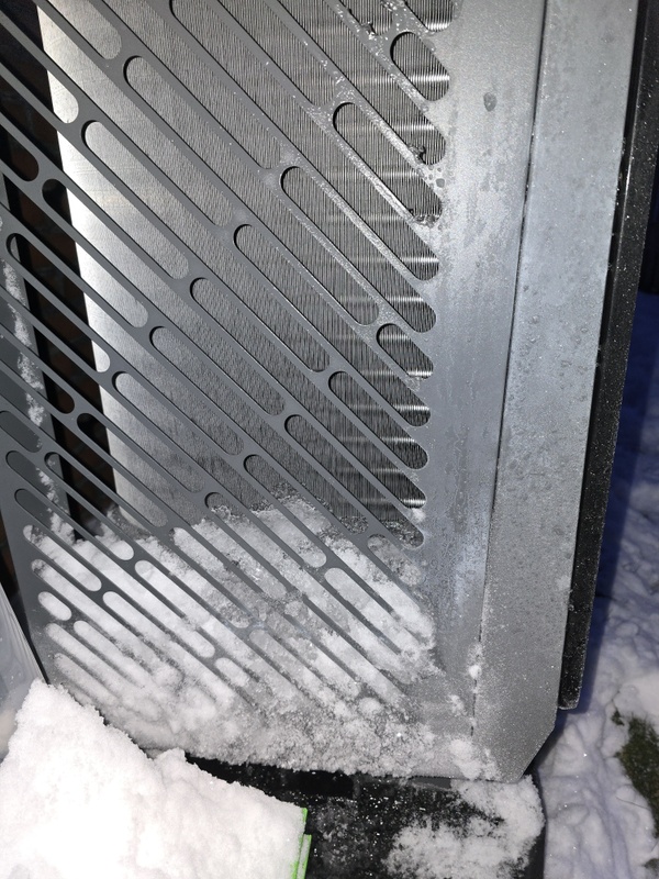 Afbeeldingslocatie: https://tweakers.net/i/BHMjpfYVNCMJf60T90eosO64AJQ=/x800/filters:strip_icc():strip_exif()/f/image/elYgdxwGrSRtOgflqnY5Aasn.jpg?f=fotoalbum_large