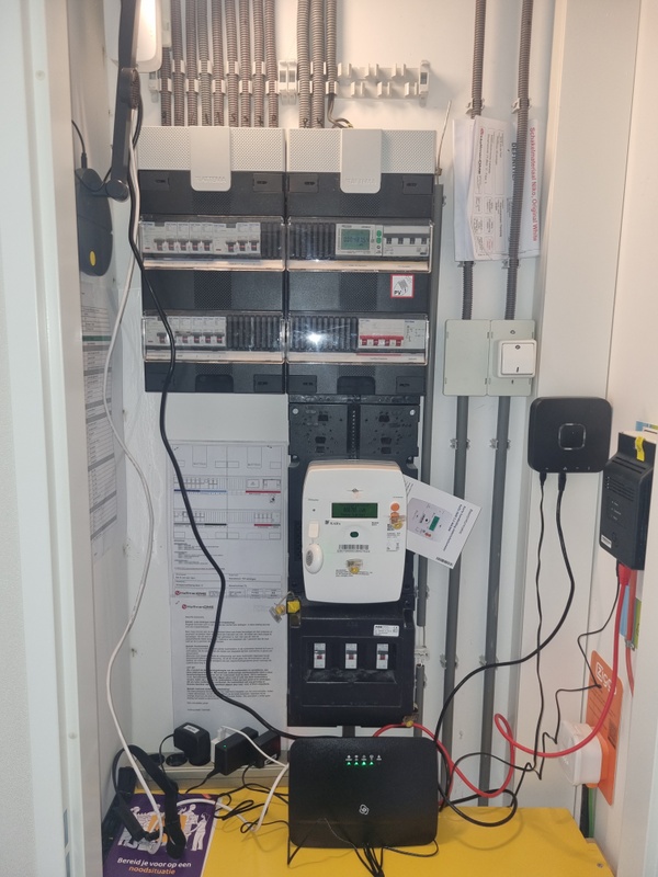 Afbeeldingslocatie: https://tweakers.net/i/BKIFgOghW1rsIK_eO4LHOQBcog4=/x800/filters:strip_icc():strip_exif()/f/image/OXfl644TtLBPmG3vM8r46tDG.jpg?f=fotoalbum_large