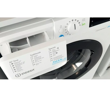Indesit BWEBE81496XWKN