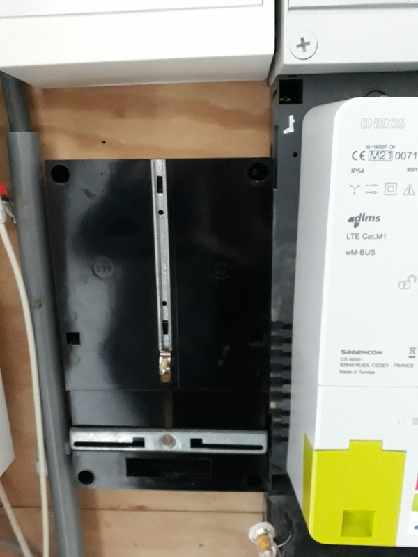 Afbeeldingslocatie: https://tweakers.net/i/BMviUoDKA1WoZ415OlIcUh3hlQo=/x800/filters:strip_icc():strip_exif()/f/image/NMglpLnLPyIzgWXfAu0NPYNA.jpg?f=fotoalbum_large