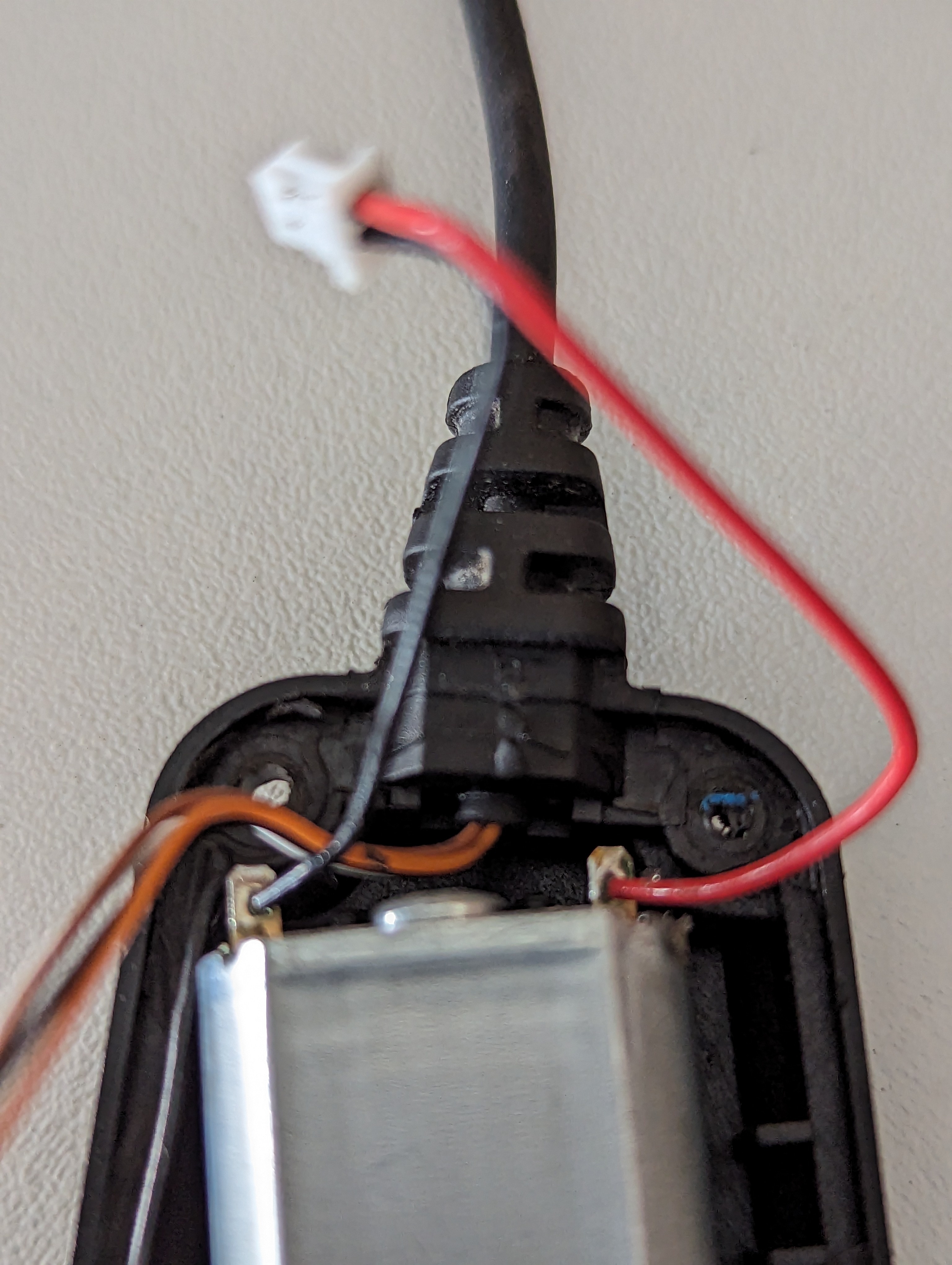 Afbeeldingslocatie: https://tweakers.net/i/BOeOggiG3E72u9F2_IDHuIZ0-X8=/full-fit-in/4920x3264/filters:max_bytes(3145728):no_upscale():strip_icc():fill(white):strip_exif()/f/image/gFVYcSZryNgSxjWZmltlely7.jpg?f=user_large