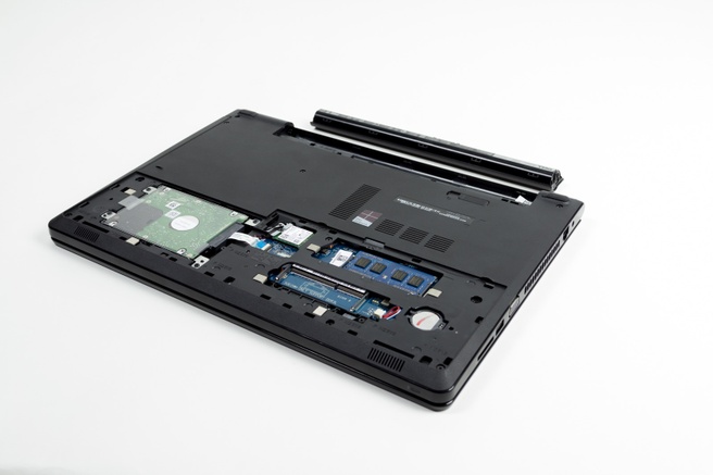 Dell Vostro 15 3558