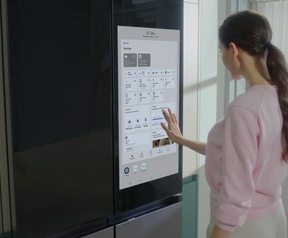 Samsung Bespoke Refrigerator Family Hub Plus