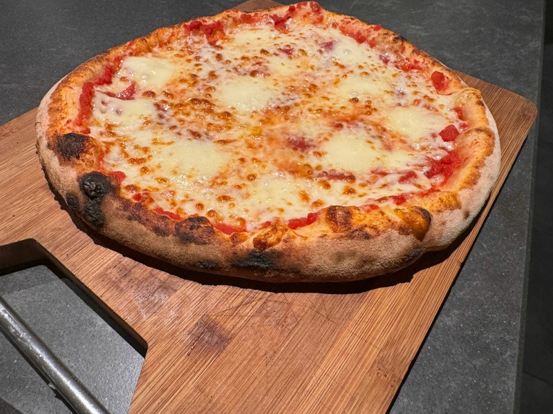 Afbeeldingslocatie: https://tweakers.net/i/BU7Wjjqino99wu0rQRqpgRPXJmM=/800x/filters:strip_icc():strip_exif()/f/image/Cpx9gThjA2Nw4DUfqZ67hjTp.jpg?f=fotoalbum_large