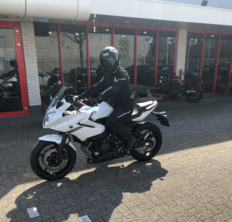 Afbeeldingslocatie: https://tweakers.net/i/BUZcPCZLYFZea4jznMZaZIPvqy0=/800x/filters:strip_icc():strip_exif()/f/image/Eyr4eTGiql1Eixn3GblFSytp.jpg?f=fotoalbum_large