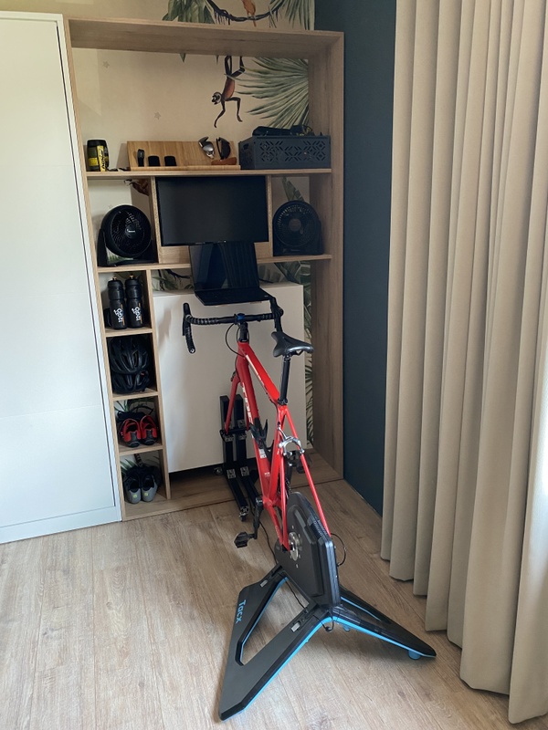 Afbeeldingslocatie: https://tweakers.net/i/BWyK-Eyd4JG3PuiytZDBpkRhK_s=/x800/filters:strip_icc():strip_exif()/f/image/G6GGADSOKuayKRnBXPbTgEI4.jpg?f=fotoalbum_large