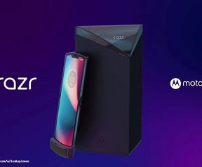 Vermoedelijke Motorola Razr met vouwbaar scherm. Bron: Weibo, Jjut_