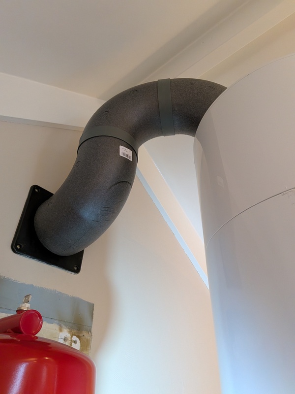 Afbeeldingslocatie: https://tweakers.net/i/BYVon5Uyiwn7czl4ojj_GDcbktI=/x800/filters:strip_icc():strip_exif()/f/image/4buHQkTz7S8FkQJVVihdZrRm.jpg?f=fotoalbum_large