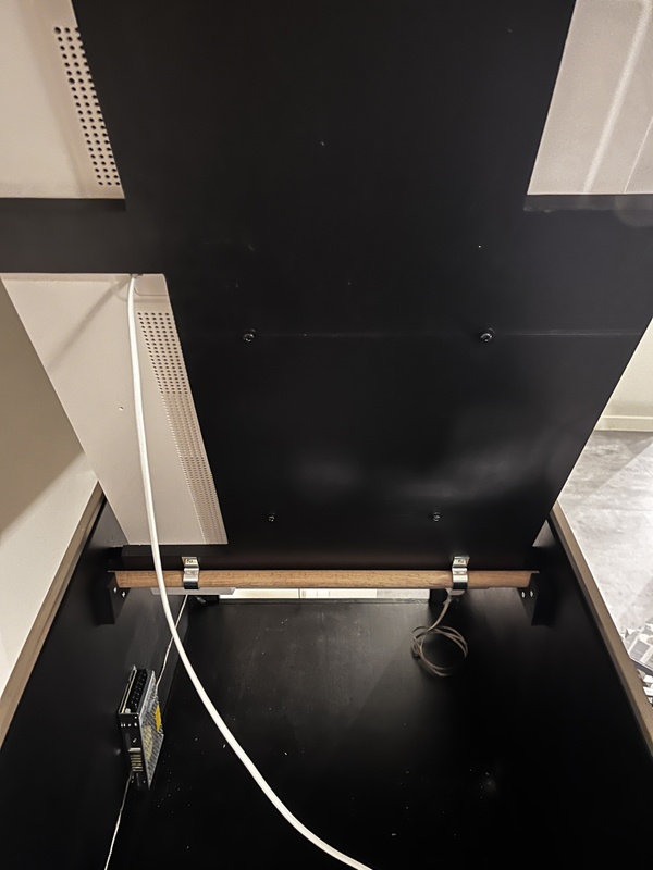 Afbeeldingslocatie: https://tweakers.net/i/B_9AAKYqn8sRud45aRBQiobAriE=/x800/filters:strip_icc():strip_exif()/f/image/RfaHgFq8Amyrl6LAMfLxVwnR.jpg?f=fotoalbum_large