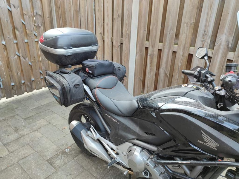 Afbeeldingslocatie: https://tweakers.net/i/BaRRujAm6bEGRKPsaVVtiKWirxI=/800x/filters:strip_icc():strip_exif()/f/image/OSAkmMMwHJRqsfFh6nwXxukn.jpg?f=fotoalbum_large