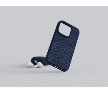 Njord byElements Salmon Leather Magsafe