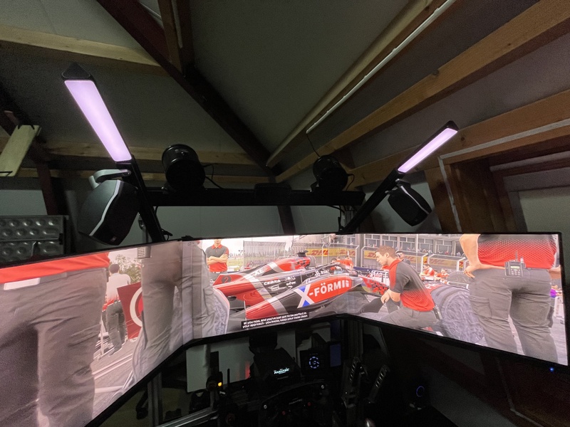 Afbeeldingslocatie: https://tweakers.net/i/Be3UnHuxEs376ytjWc5J2xnT_ds=/800x/filters:strip_icc():strip_exif()/f/image/R2bqYce7RdQ8wEPoDR0a7VbU.jpg?f=fotoalbum_large