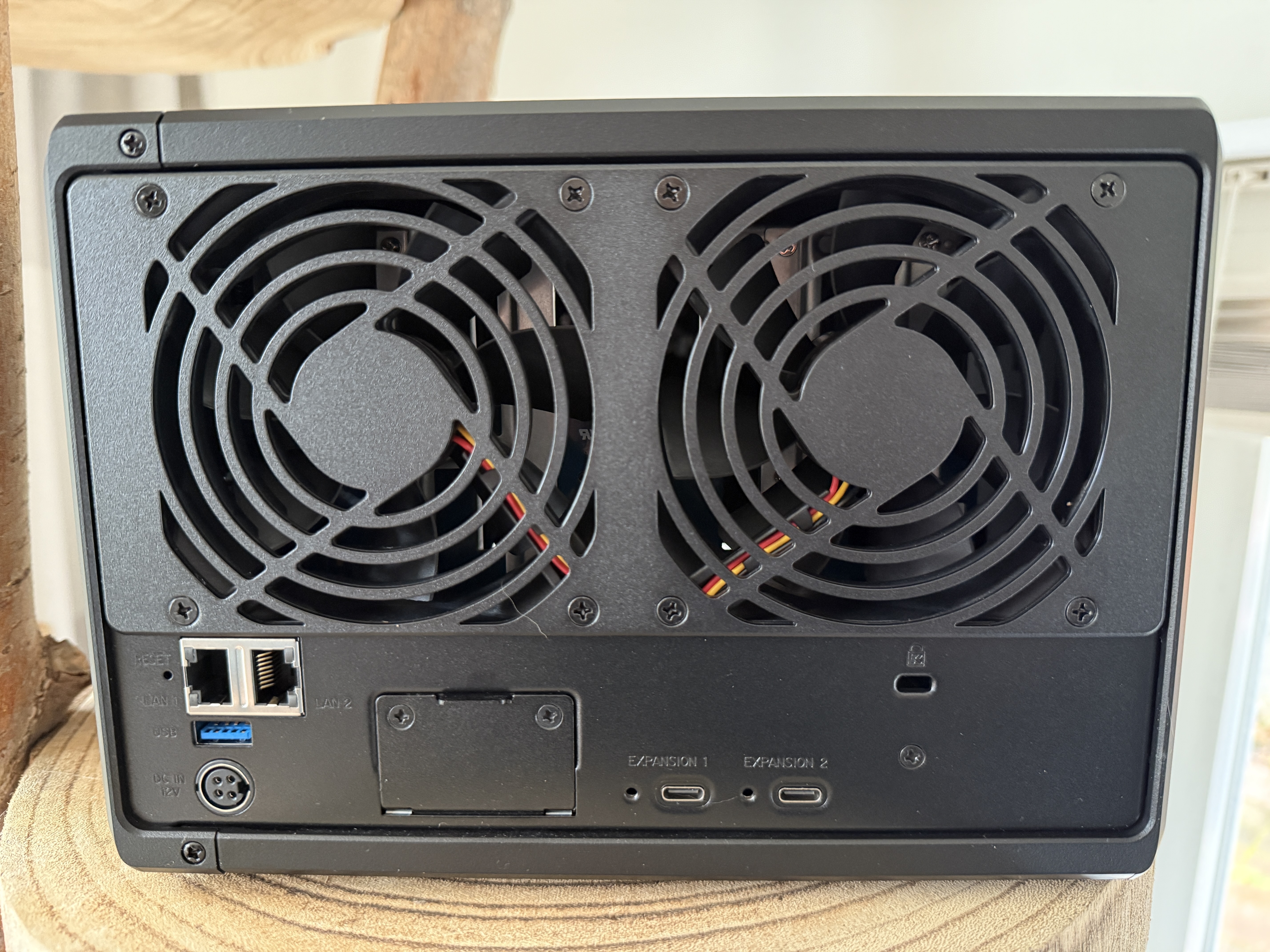 Afbeeldingslocatie: https://tweakers.net/i/BfMN-6h-MjgFSbiUzCZDZEqhA84=/m/383141/1V54kfVbS1cRXAIcxuLvFchgSLk7f1TgxDLwR3xwyaCspokBdf.jpeg