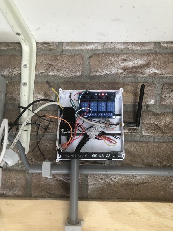 Afbeeldingslocatie: https://tweakers.net/i/BhmDmpq237ViwS5VCvRUdQ2rKmQ=/x800/filters:strip_icc():strip_exif()/f/image/85q9DR8y4OrkaO9Pcb4s1gKP.jpg?f=fotoalbum_large