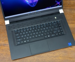 Alienware x17