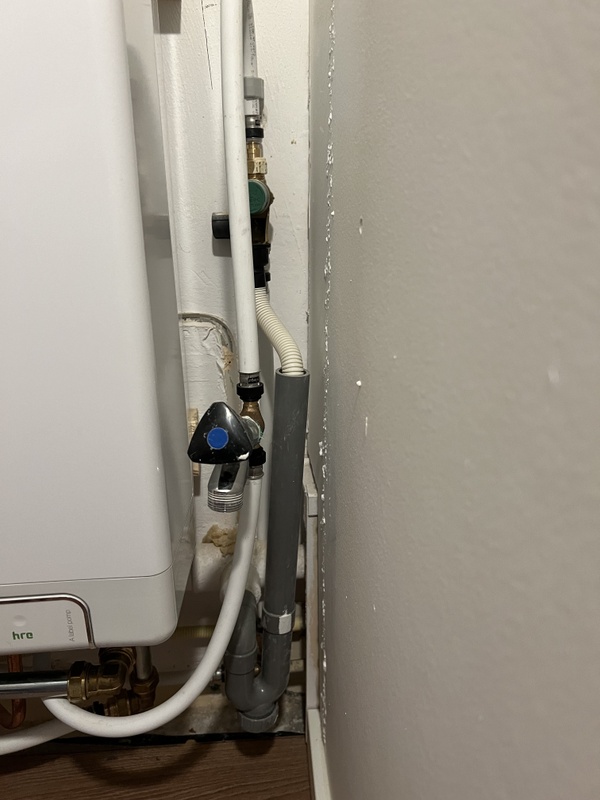 Afbeeldingslocatie: https://tweakers.net/i/Bk-XiagRQ8MxDrFgQj_sFoxR-EE=/x800/filters:strip_icc():strip_exif()/f/image/1YMw8u3pYGihDVh83FQ9y7W3.jpg?f=fotoalbum_large