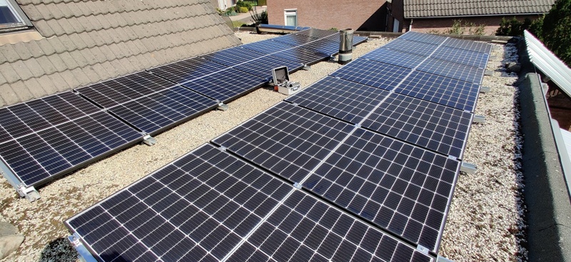 Afbeeldingslocatie: https://tweakers.net/i/Bm_ApgbOSebGoWYoF53krI3qJC8=/800x/filters:strip_icc():strip_exif()/f/image/0o7XCHiCpr1pVcuysKED6Xm6.jpg?f=fotoalbum_large