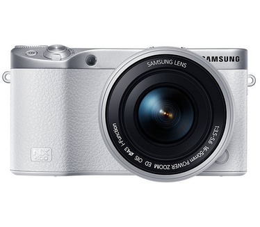 Samsung NX500 + 16-50mm F3.5-5.6 Power Zoom Wit