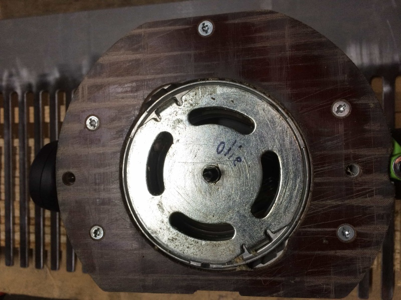 Afbeeldingslocatie: https://tweakers.net/i/Bna3BL-2HrtA9-KrEHrVavl8VcY=/800x/filters:strip_icc():strip_exif()/f/image/6TqPHou6J9URuZW6zS3ReLP7.jpg?f=fotoalbum_large