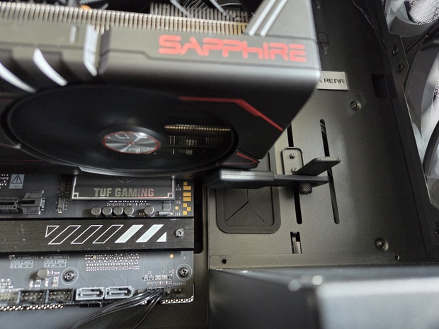 Afbeeldingslocatie: https://tweakers.net/i/Bo1-2sDoO9m6TvIfcRZI4rliZ_I=/620x/filters:strip_icc():strip_exif()/m/2271134/1W2ai5CPUIR5fbyHbkjlIUQUtvSwWKYnddflQDJqL1A4c3t3G4.jpeg?f=620xauto