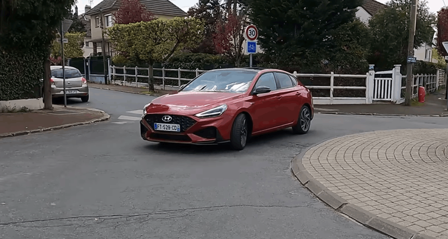 Afbeeldingslocatie: https://tweakers.net/i/BuTz3H8QTZgPRPOuRcobKevhY7M=/full-fit-in/4000x4000/filters:no_upscale():fill(white):strip_exif()/f/image/PlWe1P23i0zTnkdCXC8BRoCS.png?f=user_large