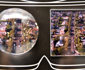 Sharp igzo free form display vr