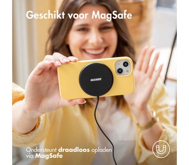 Accezz Liquid Silicone Backcover met MagSafe iPhone 14 Pro - Geel