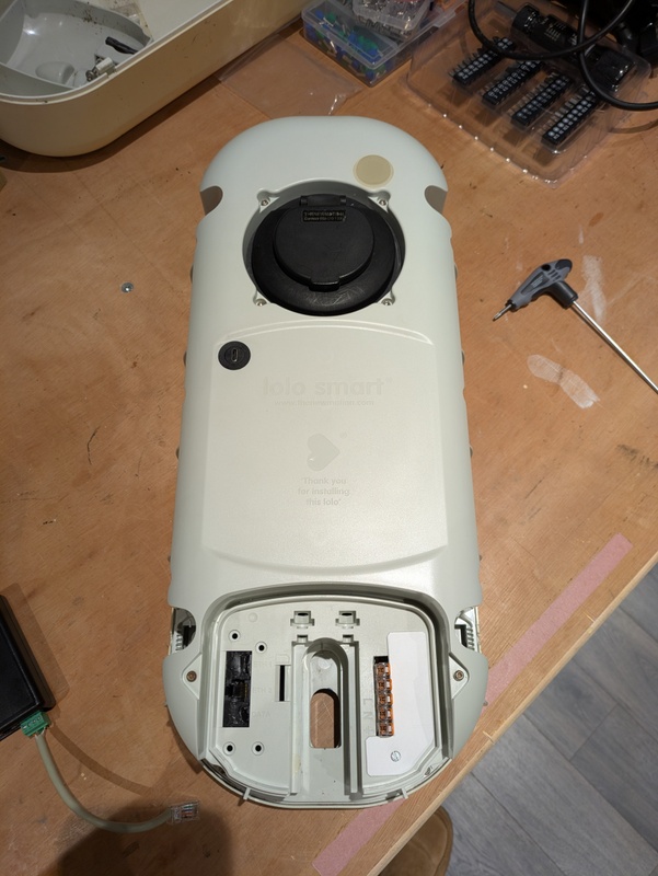 Afbeeldingslocatie: https://tweakers.net/i/BxsUzLKPSB2hVARX_BYF3MVZK3M=/x800/filters:strip_icc():strip_exif()/f/image/Ccl4UZGt4fzKw9yHvSE5YBvc.jpg?f=fotoalbum_large