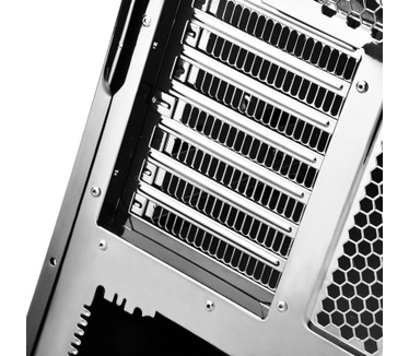 Silverstone Primera PM01 (rode led) Zwart