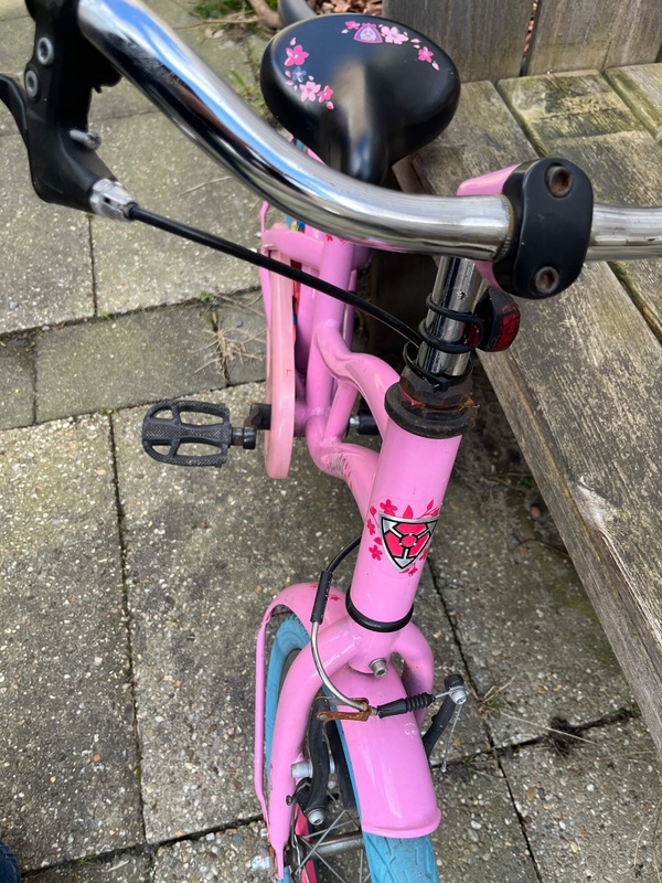 Afbeeldingslocatie: https://tweakers.net/i/C-HCwldemu8SB3SgL5CZDuICbvg=/x800/filters:strip_icc():strip_exif()/f/image/rqcfSYi9sfQzWIA3sQ1HPeVU.jpg?f=fotoalbum_large
