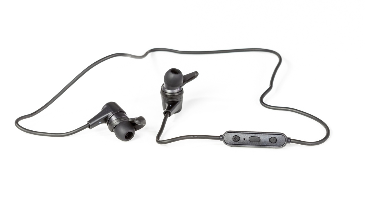 Goedkope Bluetooth Oordoppen Aukey Ep B40 Round Up Tweakers