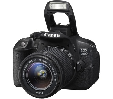 Canon EOS 700D + EF-S 18-55mm f/3.5-5.6 IS STM + EF-S 55-250mm IS Zwart