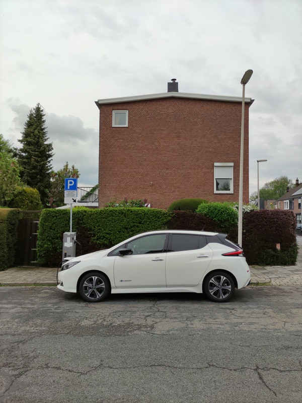 Afbeeldingslocatie: https://tweakers.net/i/C9huFn1qFkXf6jMr65ARMN6XRfY=/x800/filters:strip_icc():strip_exif()/f/image/MLsXONHEk2SFCl5p69pIVWmL.jpg?f=fotoalbum_large