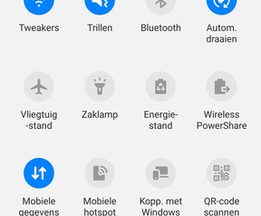 Screenshot Samsung Galaxy Z Flip met One UI 2.1 